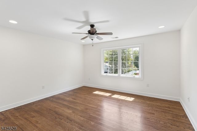 49 Hall Dr, Clark Twp., NJ 07066