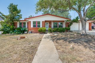 663 Lockener, New Braunfels, TX 78130