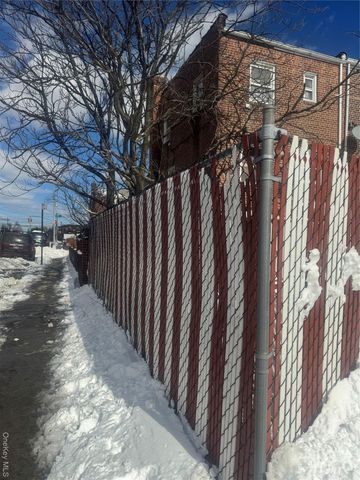 21602 115th Court, Cambria Heights, NY 11411