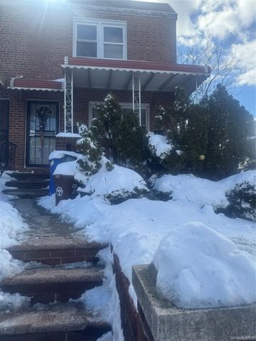 21602 115th Court, Cambria Heights, NY 11411