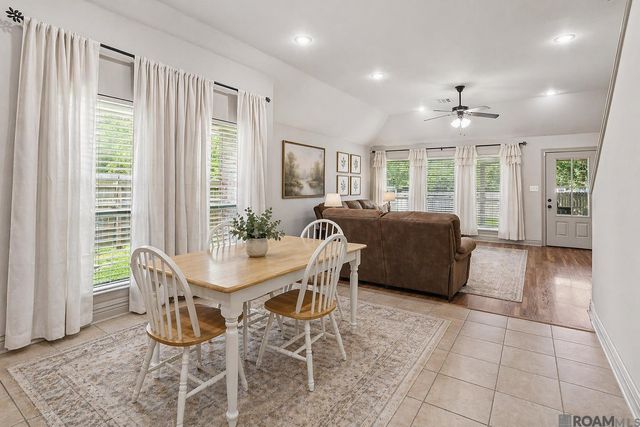 6707 Royal Oaks Ct, Zachary, LA 70791