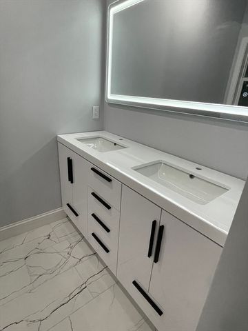 346 South St, Randolph, MA 02368