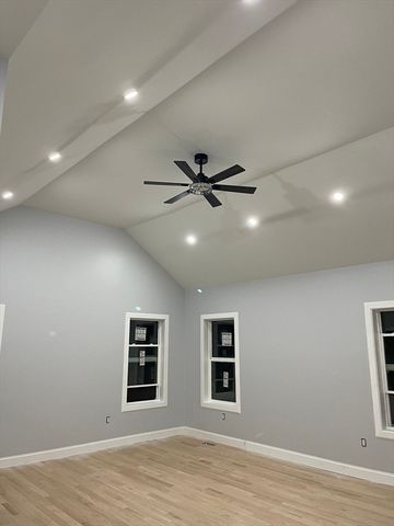 346 South St, Randolph, MA 02368