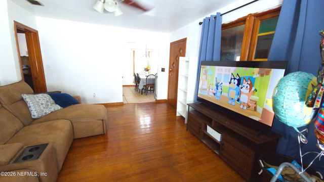 125 E 45TH Street, Jacksonville, FL 32208