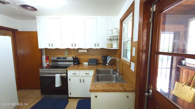 125 E 45TH Street, Jacksonville, FL 32208