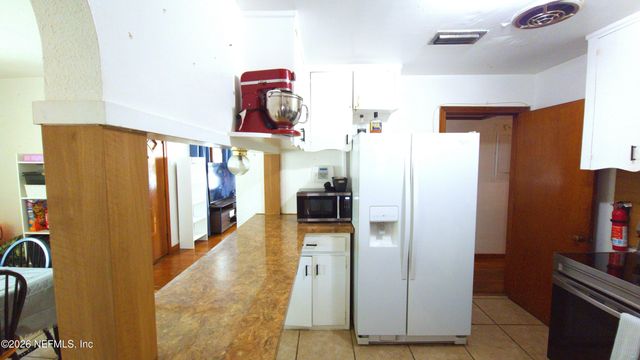 125 E 45TH Street, Jacksonville, FL 32208