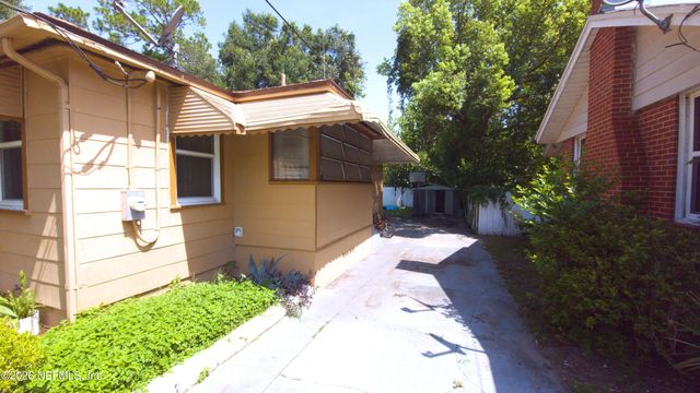 125 E 45TH Street, Jacksonville, FL 32208