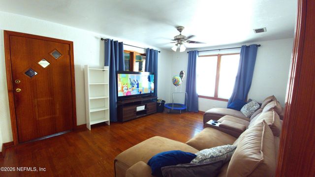 125 E 45TH Street, Jacksonville, FL 32208