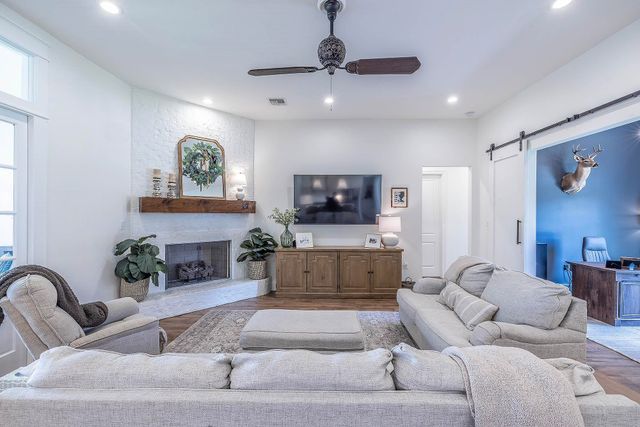 2908 Quiet Oak Place, Houma, LA 70395