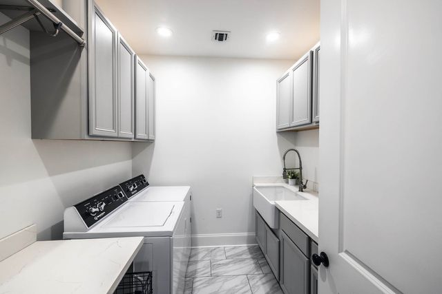 2908 Quiet Oak Place, Houma, LA 70395