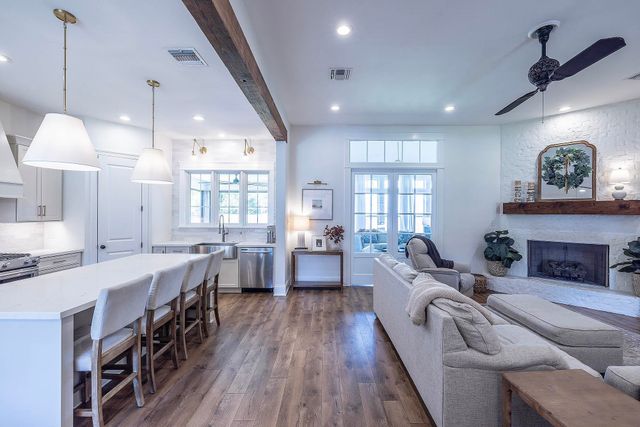 2908 Quiet Oak Place, Houma, LA 70395