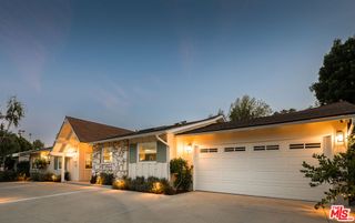 4731 Deseret Drive, Woodland Hills, CA 91364
