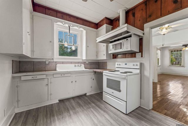 848 S Eugene St, Baton Rouge, LA 70806