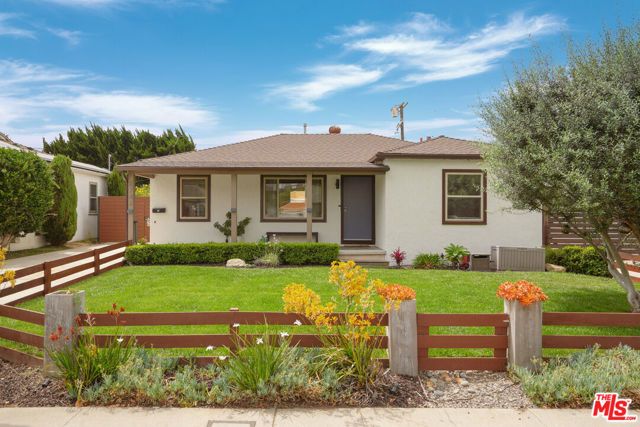 6742 W 87th Street, Los Angeles, CA 90045