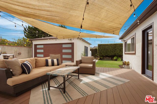 6742 W 87th Street, Los Angeles, CA 90045