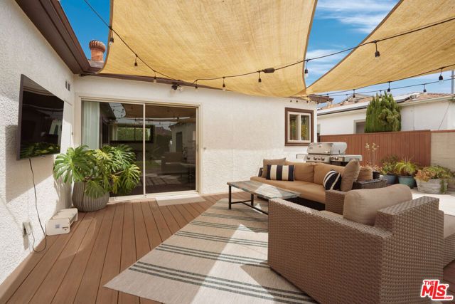 6742 W 87th Street, Los Angeles, CA 90045