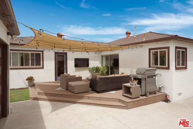 6742 W 87th Street, Los Angeles, CA 90045