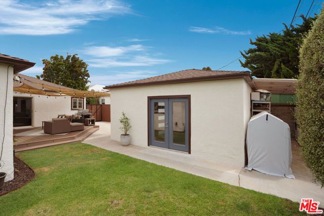 6742 W 87th Street, Los Angeles, CA 90045