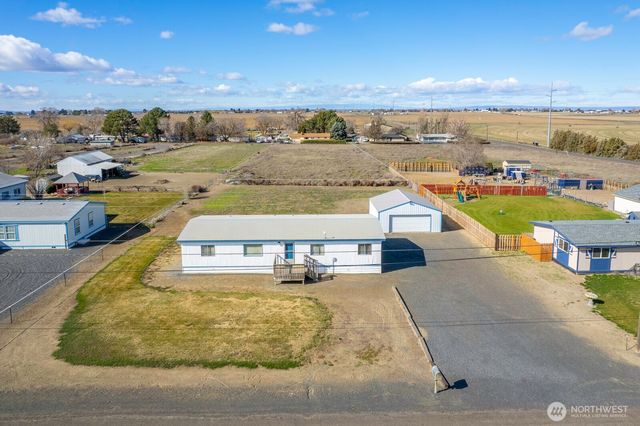 4934 Road M NE, Moses Lake, WA 98837
