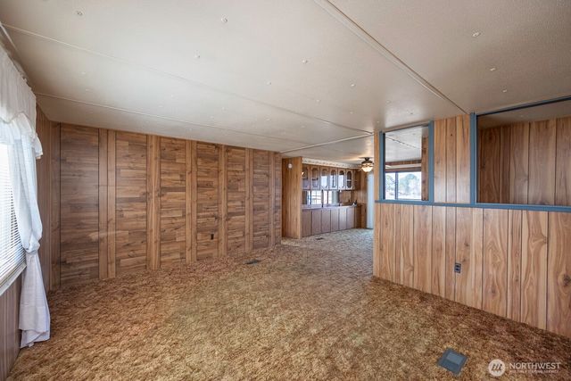 4934 Road M NE, Moses Lake, WA 98837