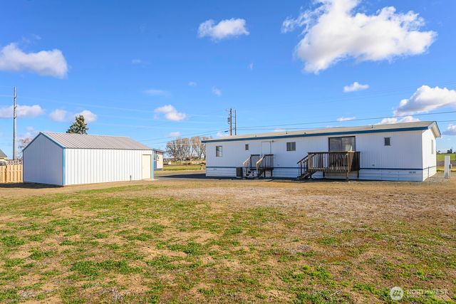 4934 Road M NE, Moses Lake, WA 98837