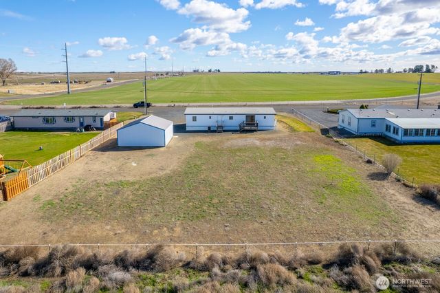 4934 Road M NE, Moses Lake, WA 98837