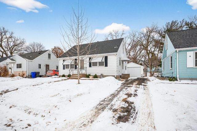 1144 Flandrau Street, Saint Paul, MN 55106