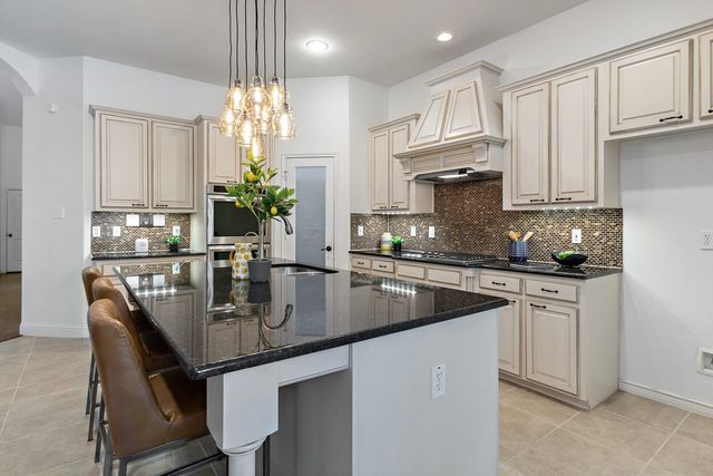 9627 Crown Ridge Drive, Frisco, TX 75035