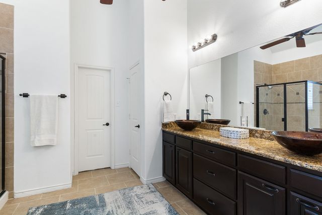 9627 Crown Ridge Drive, Frisco, TX 75035