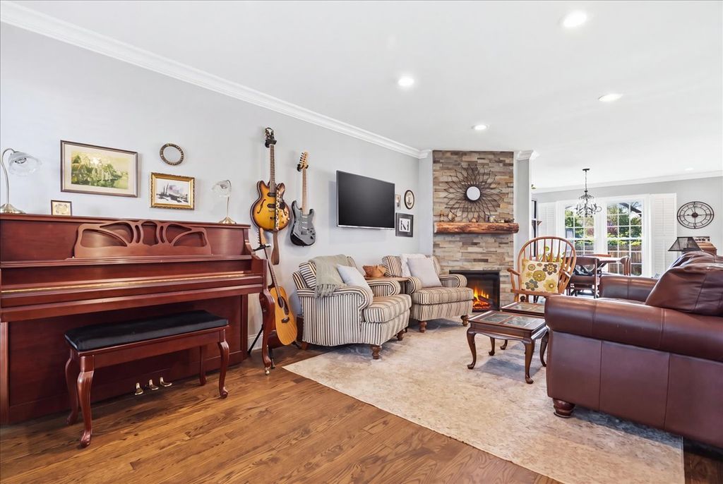 895 Garfield Avenue, Libertyville, IL 60048 — photo 3