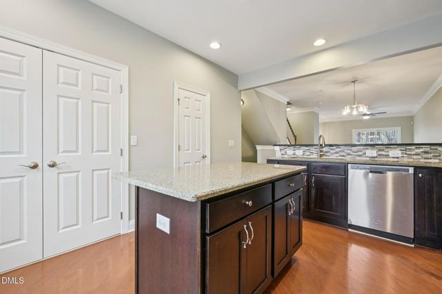 10510 Sablewood Drive 113, Raleigh, NC 27617