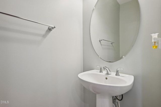 10510 Sablewood Drive 113, Raleigh, NC 27617