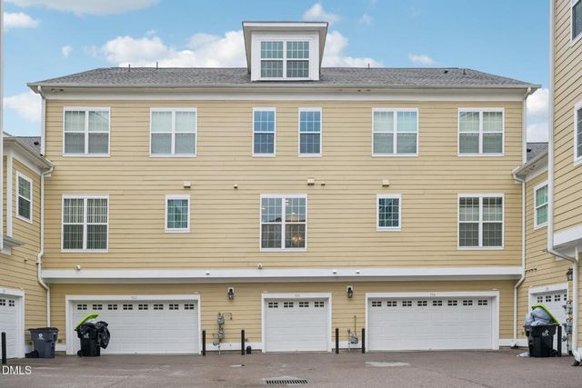 10510 Sablewood Drive 113, Raleigh, NC 27617