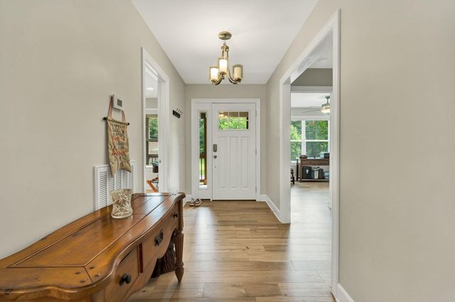 1302 Blythe Ferry Place NE, Cleveland, TN 37312