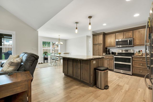1302 Blythe Ferry Place NE, Cleveland, TN 37312