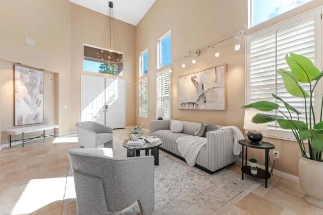 12204 Briar Knoll Way, San Diego, CA 92128