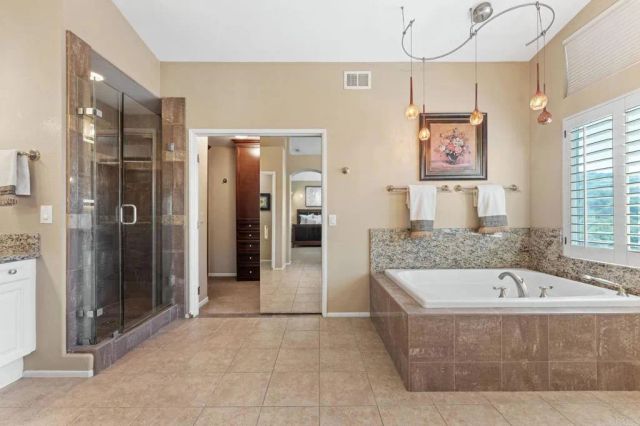 12204 Briar Knoll Way, San Diego, CA 92128