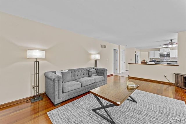 1636 Glen Mill Drive, Fenton, MO 63026