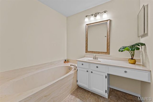 1636 Glen Mill Drive, Fenton, MO 63026