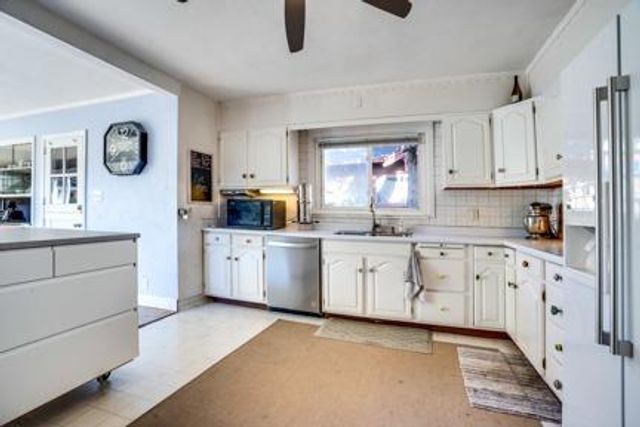 1705 Lucerne Ave, Stockton, CA 95203