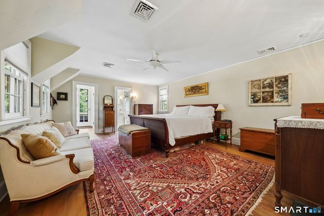 37 Bettswood Road, Norwalk, CT 06851