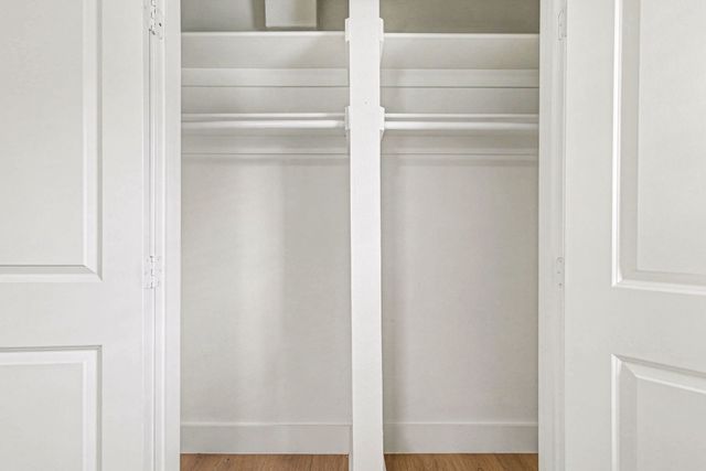 1010 Noble Avenue, Carrollton, TX 75006