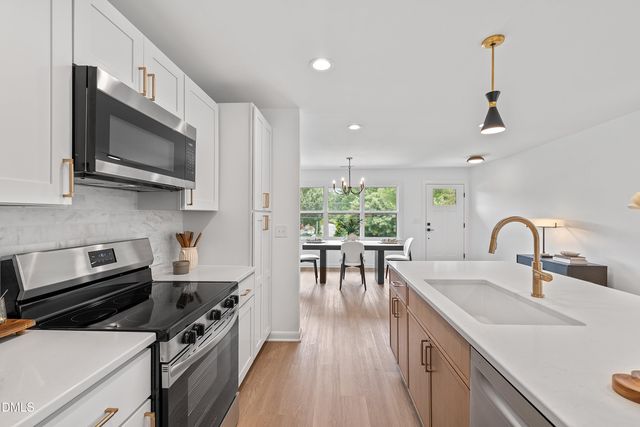 420 Peyton Street, Raleigh, NC 27610