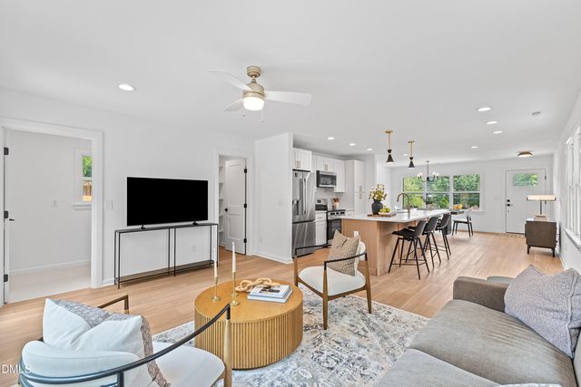 420 Peyton Street, Raleigh, NC 27610