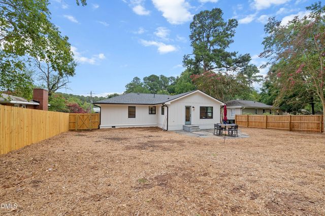 420 Peyton Street, Raleigh, NC 27610