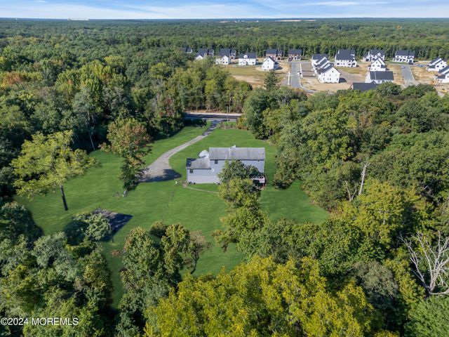 165 Whitesville Road, Jackson, NJ 08527
