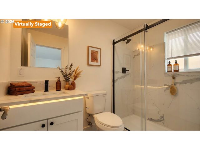 1940 Se 143RD Ave, Portland, OR 97233