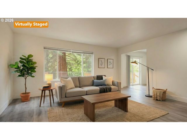 1940 Se 143RD Ave, Portland, OR 97233