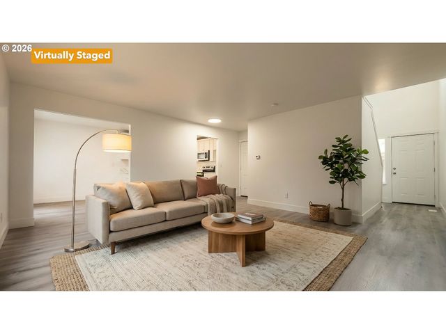 1940 Se 143RD Ave, Portland, OR 97233