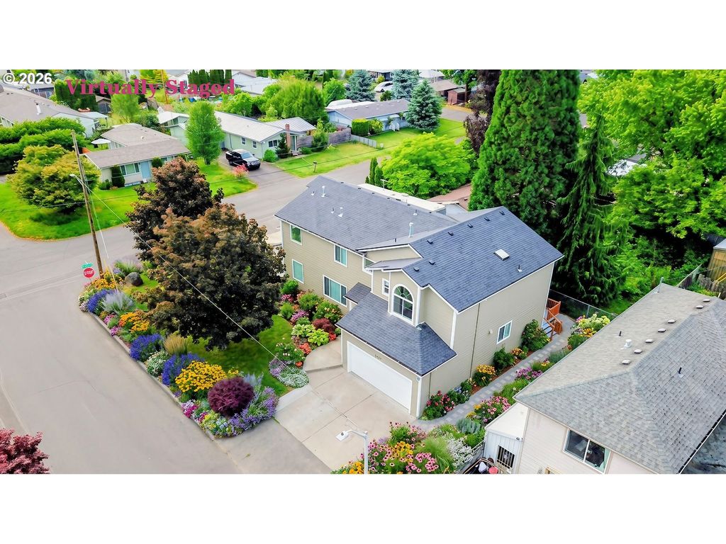 1940 Se 143RD Ave, Portland, OR 97233